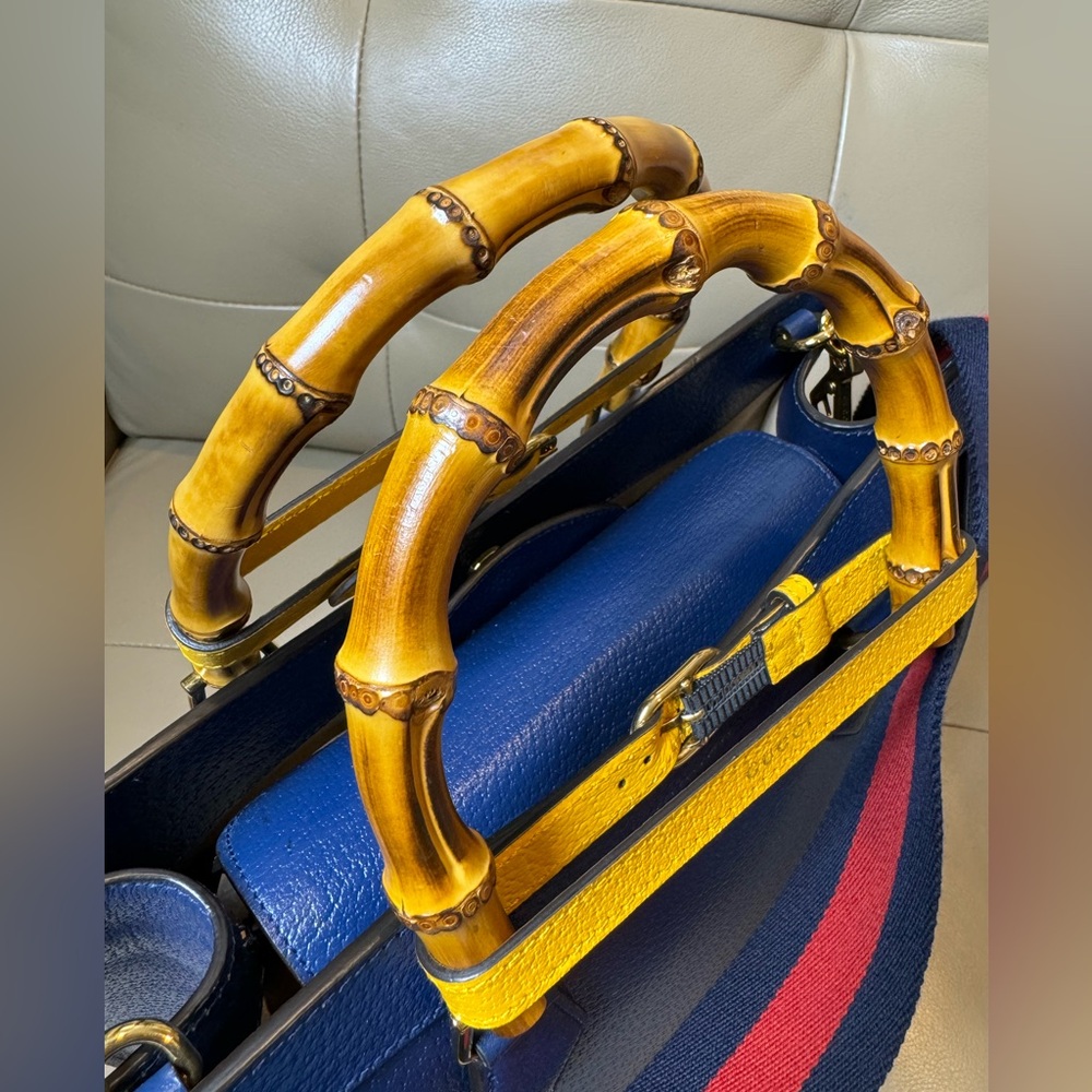 Sold ❌ GUCCI Diana Medium tote with Bamboo handles - Picture 4 of 13